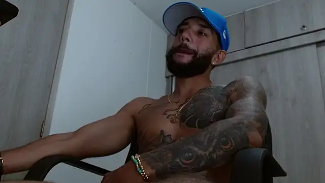 LukasScott_'s cam snapshot