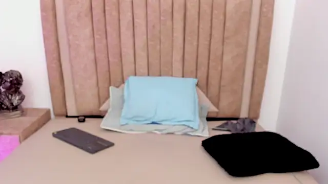 Timothe_Evans's cam snapshot