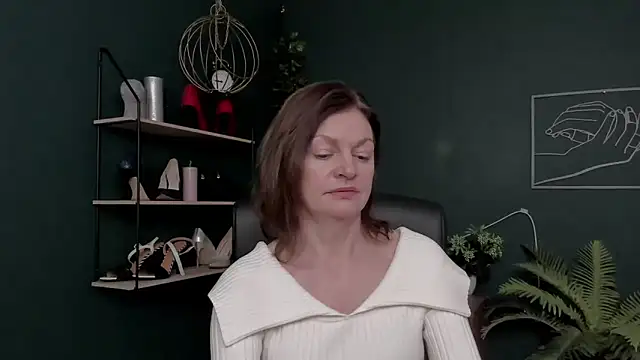 VivianWILD's cam snapshot