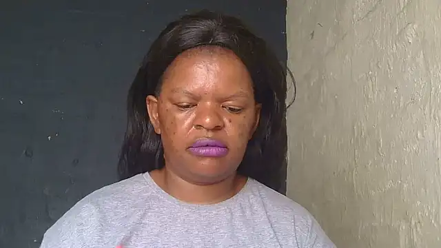 ebony_rose11's web cam