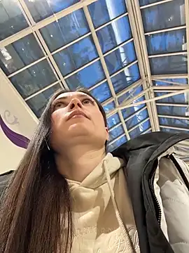 ZaraHill live sex cam