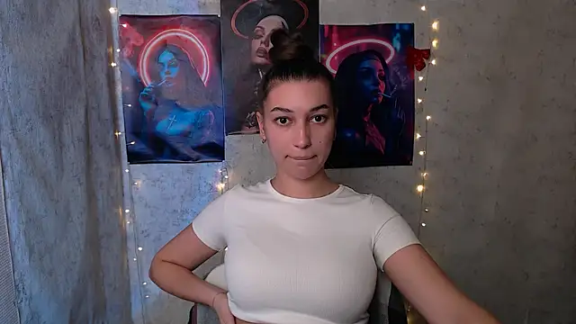 KarolinaRosse_'s cam snapshot