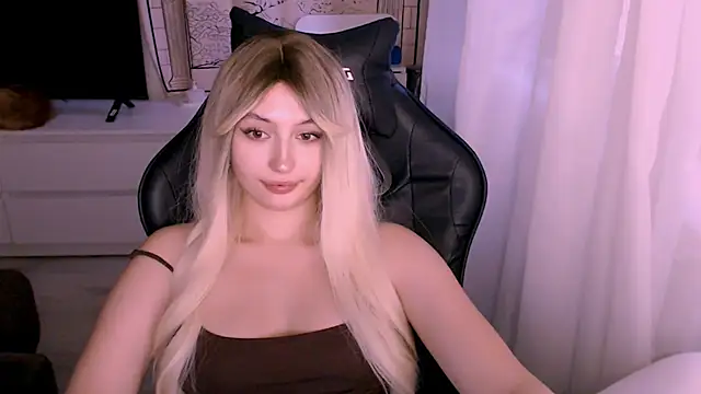 beauty_blonde's cam snapshot