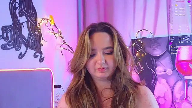 LucilleMcBride's cam snapshot