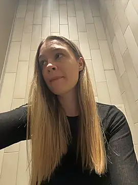 SashaCatt's cam snapshot