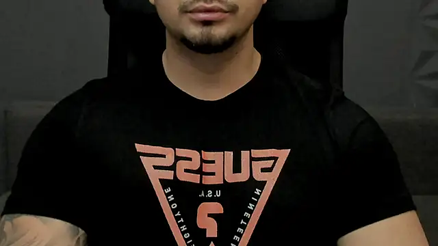 TonyWilcox live sex cam