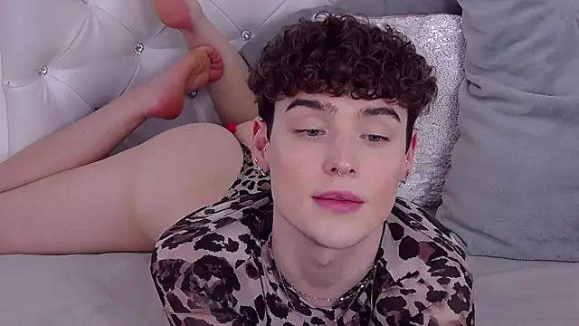 RobbyCharming live sex cam