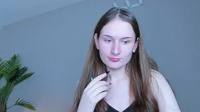 L1ittle_kitty_'s cam snapshot