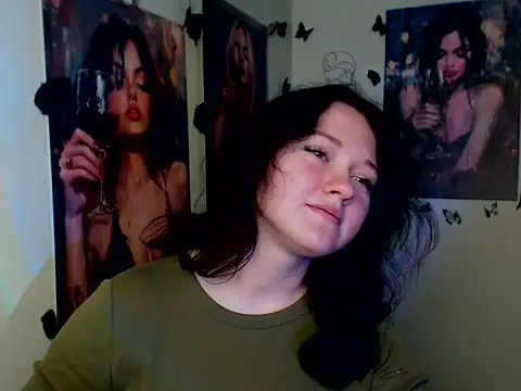 LadyAlice_'s cam snapshot