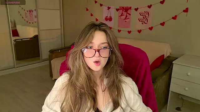 BellaSink's cam snapshot