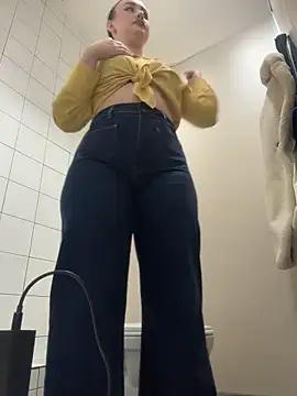 KiraSunshine's cam snapshot