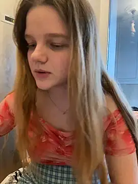 -MimmiLissa-'s cam snapshot