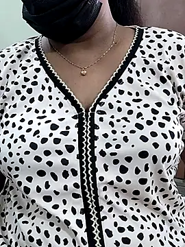 abinaya26's cam snapshot