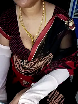 KannadaTamilTeluguBeauty's cam snapshot