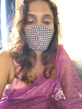 Queen-dhivya's cam snapshot