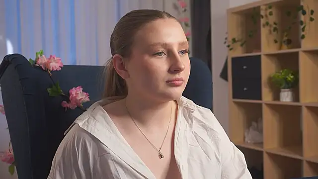 RemediosStrekas's cam snapshot