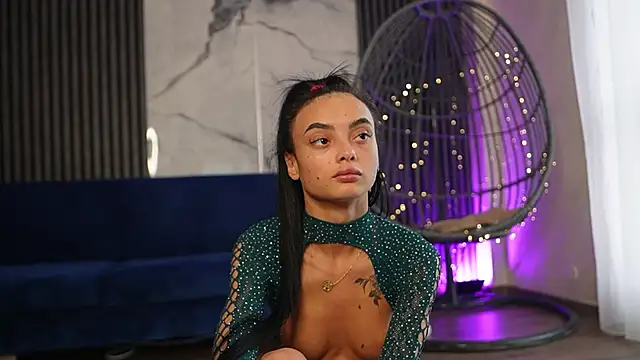 RachelRavee's cam snapshot