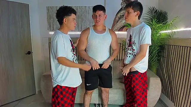 Justingsex1 live sex cam