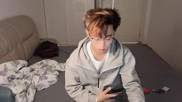 STxuguanhan live sex cam