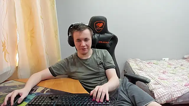 iliaskrislove live sex cam