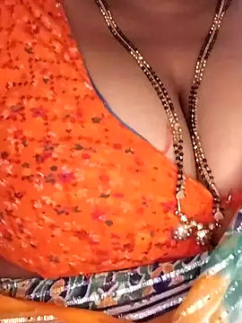 Divyahoty's cam snapshot