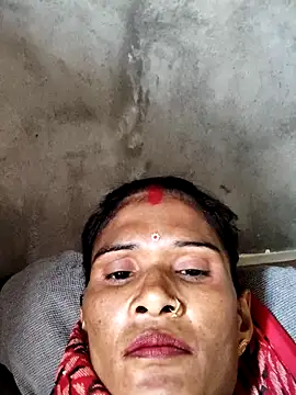 Love_bhabi's cam snapshot