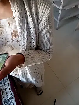 Kavya-collage's cam snapshot