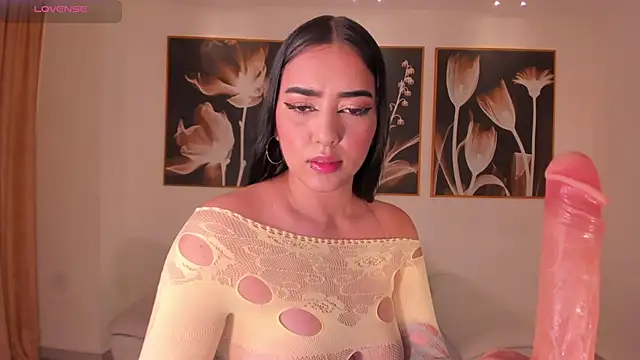 SophieLanne's cam snapshot