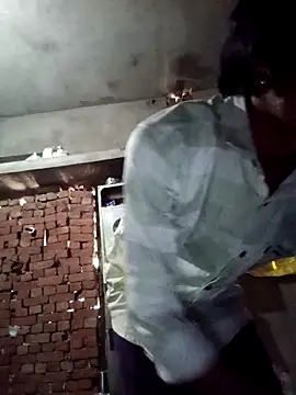 Yash_Sharma18's cam snapshot