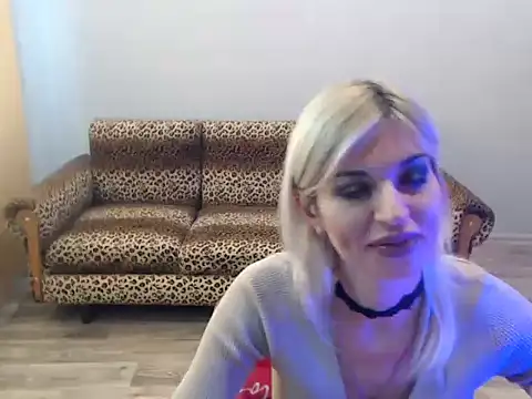 SexyBeatriice's cam snapshot