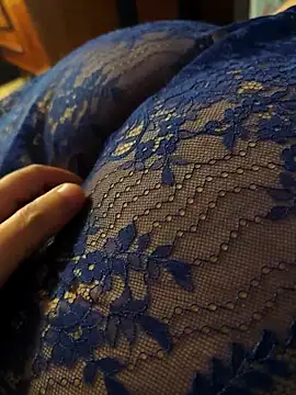 MadaamJizz_DickLewd live sex cam