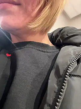 tanyagrey's cam snapshot