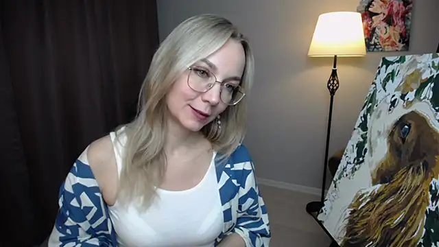 Ava_Elior's cam snapshot