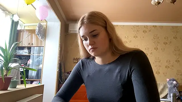 Malley_Saunds's cam snapshot