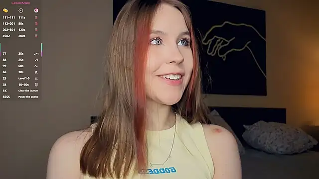 MaliaBourraine's cam snapshot