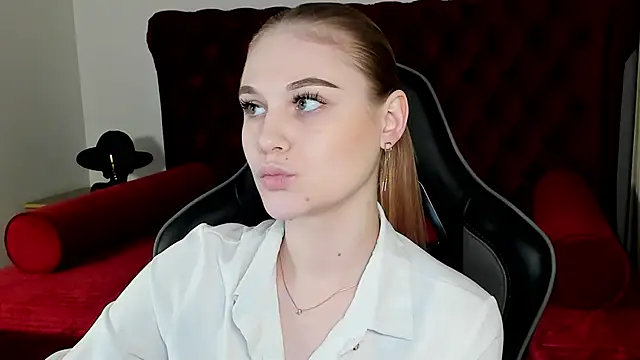 AriaWell's cam snapshot