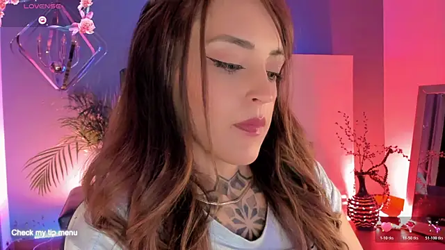 Megan_inked's cam snapshot