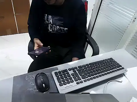 rahulkajuuu0909's cam snapshot