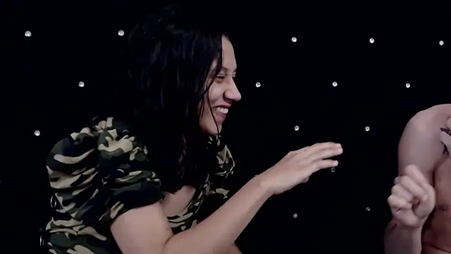 YeraldinAndJos's cam snapshot