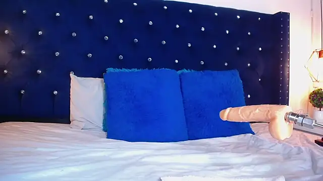 miss_aris's cam snapshot