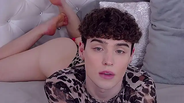 RobbyCharming live sex cam