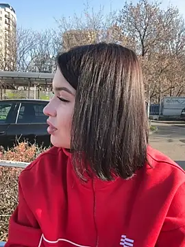 KikiWatson live sex cam