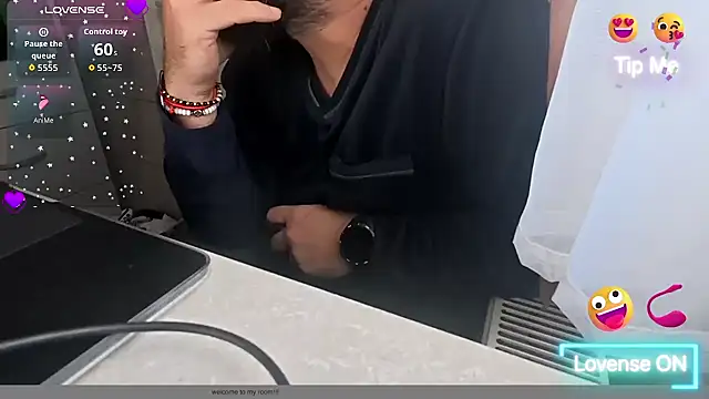 TARKAN1 live sex cam