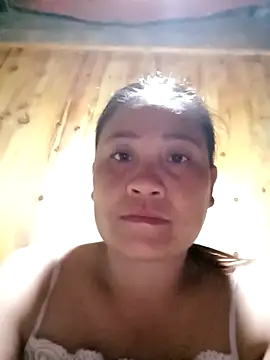 hey-bana's cam snapshot