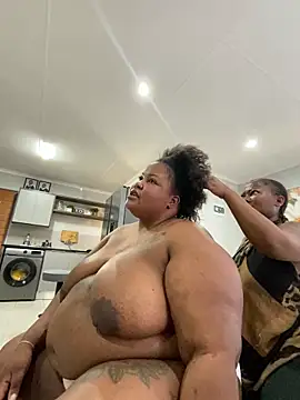 MissLola27 live sex cam