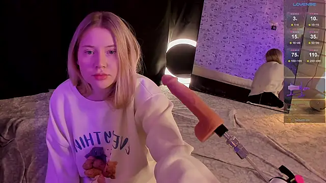 Lillie_Berry's cam snapshot