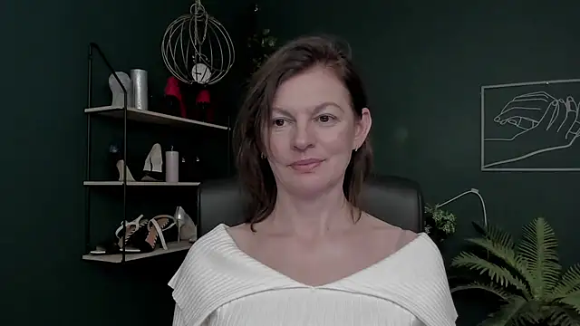 VivianWILD's cam snapshot