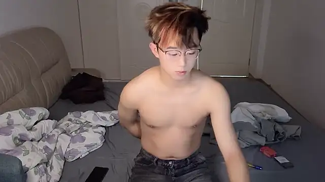 STxuguanhan live sex cam