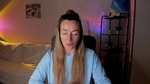 RebeccaMartinez's cam snapshot