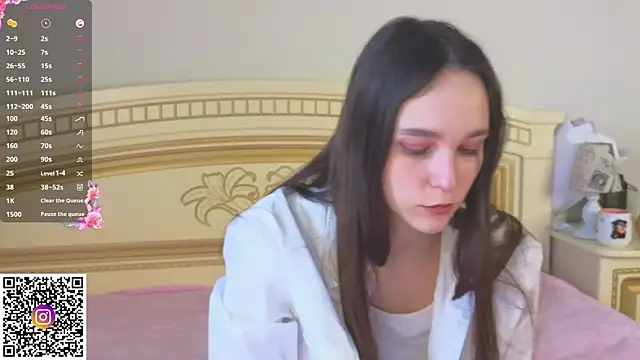 SoftieDream's cam snapshot